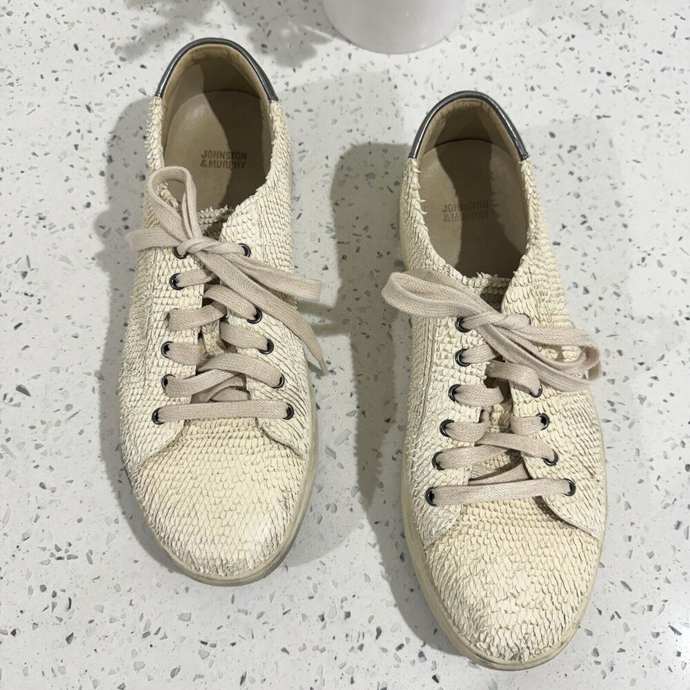 Johnston & Murphy Callie Womens Size 9M Cream Casual Walking Lace Up Sneaker